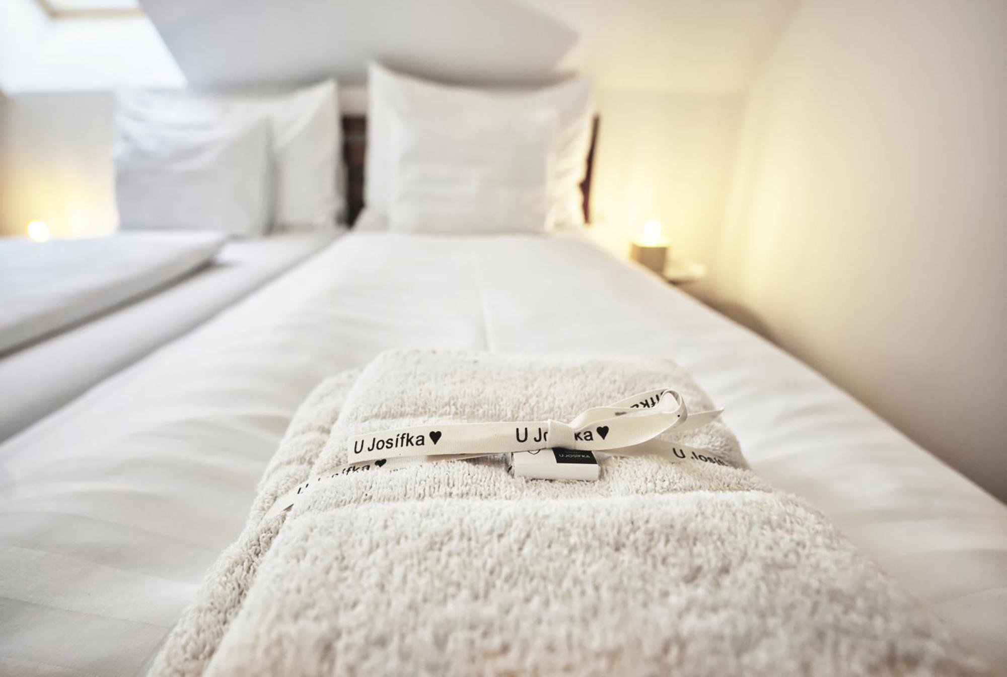 U Josifka Hotel Pavlov Luaran gambar